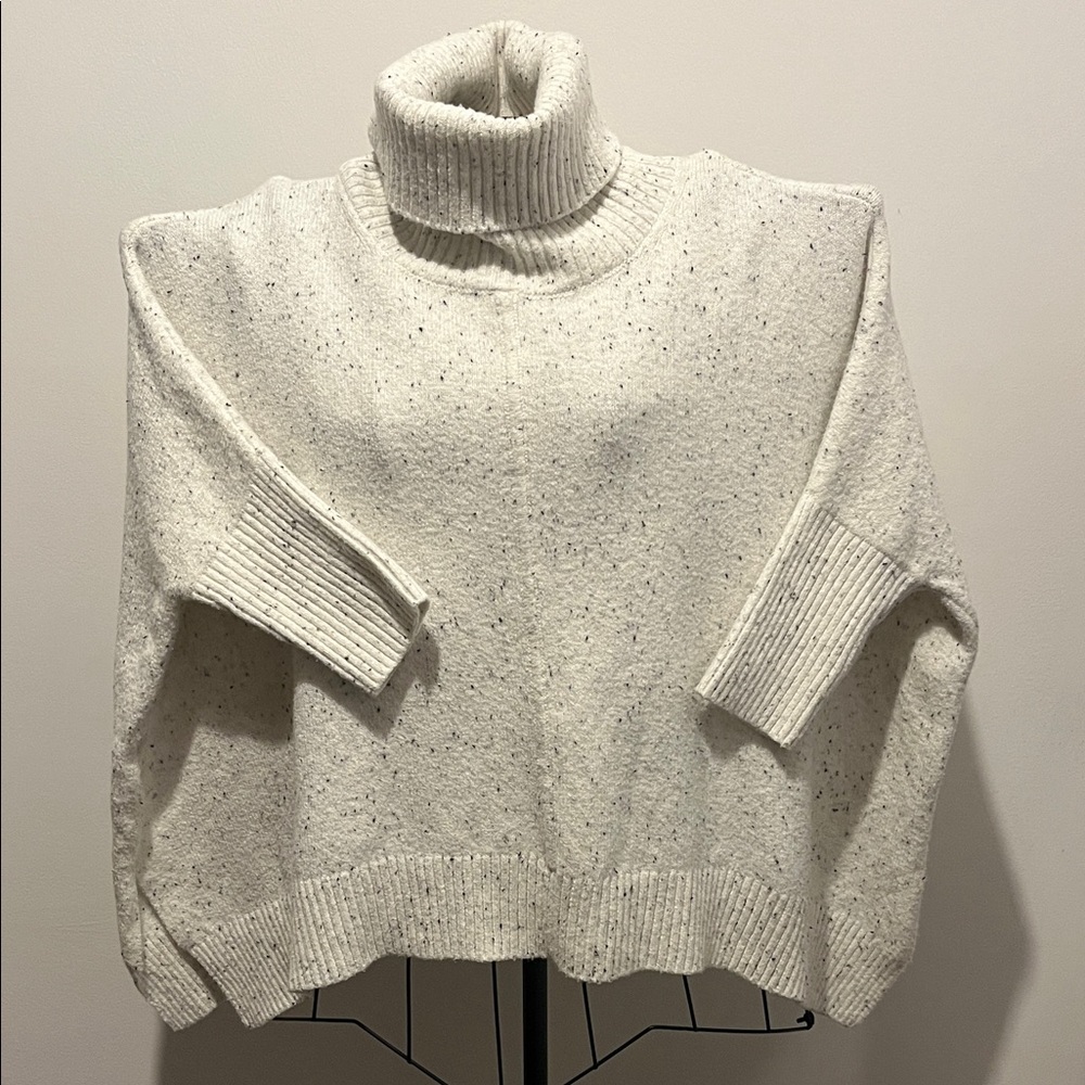 LOFT Speckled Cream Turtleneck Sweater